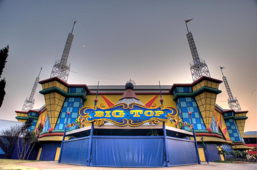 Carnival City Hotel Brakpan Екстер'єр фото