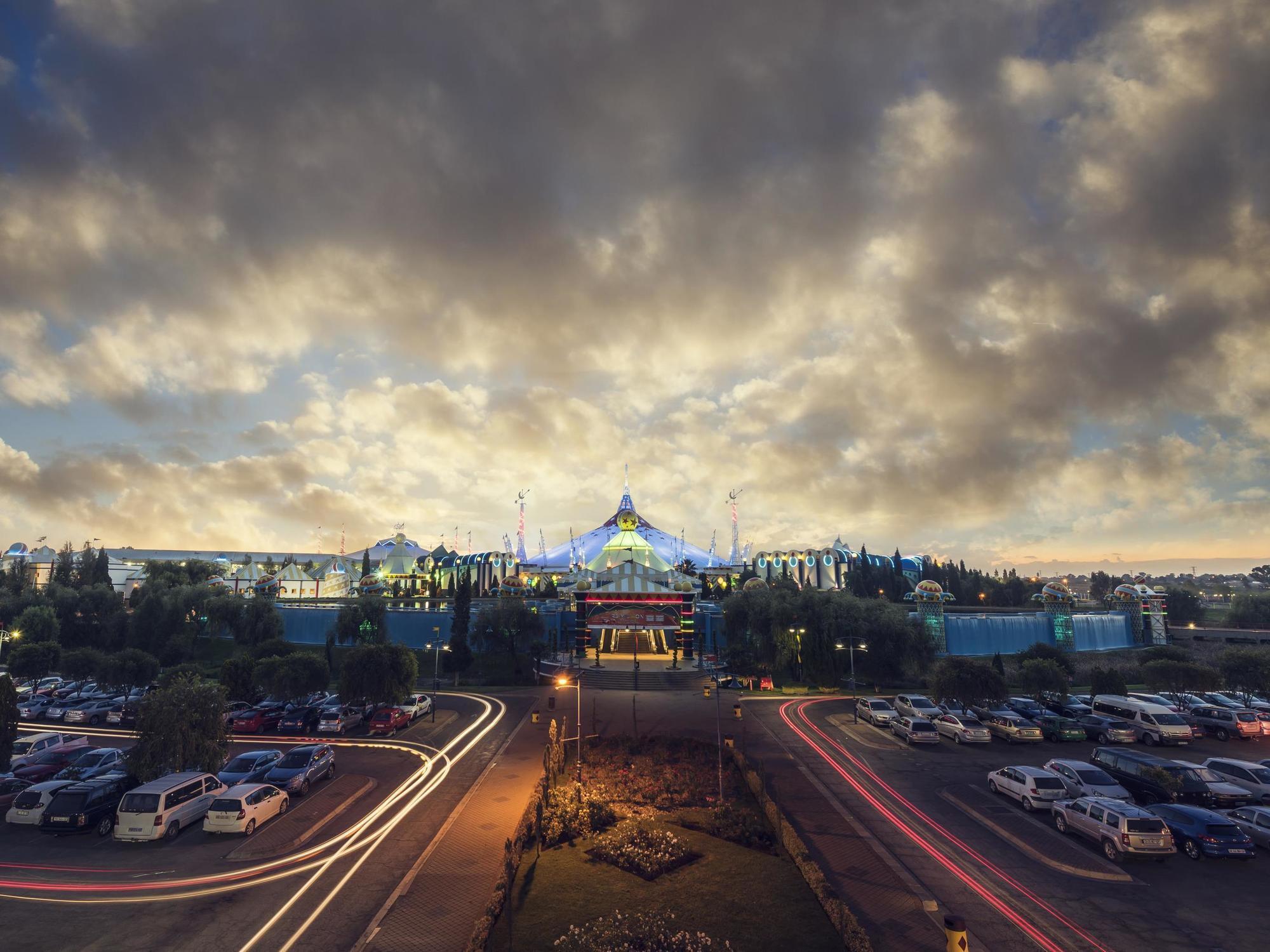 Carnival City Hotel Brakpan Екстер'єр фото